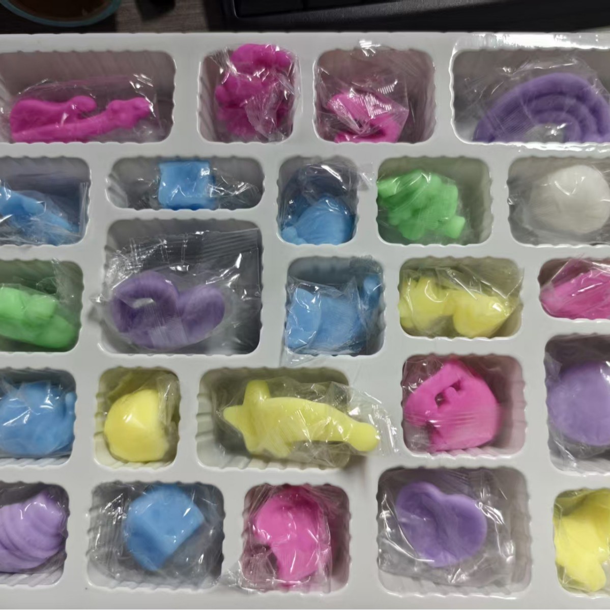 2026 NeeDoh Advent Calendar 24 - đánh giá và giá Advent Calendar Gift